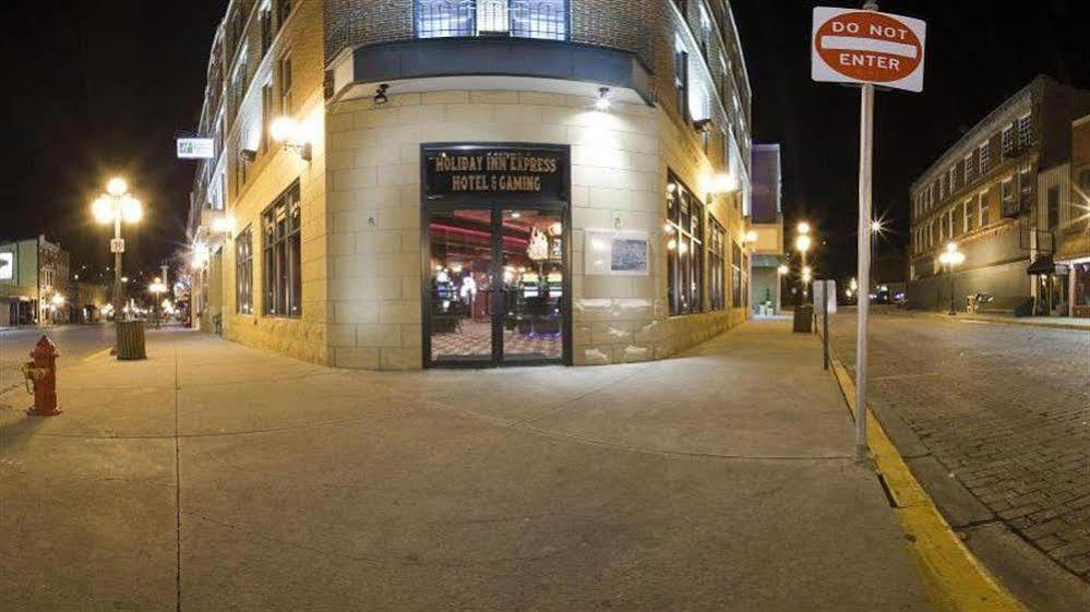 Holiday Inn Express Hotel & Suites Deadwood-Gold Dust Casino, An Ihg Hotel Eksteriør billede